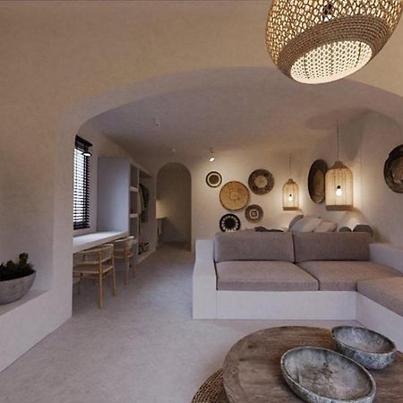 Lejardin Suites Santorini Pýrgos Buitenkant foto