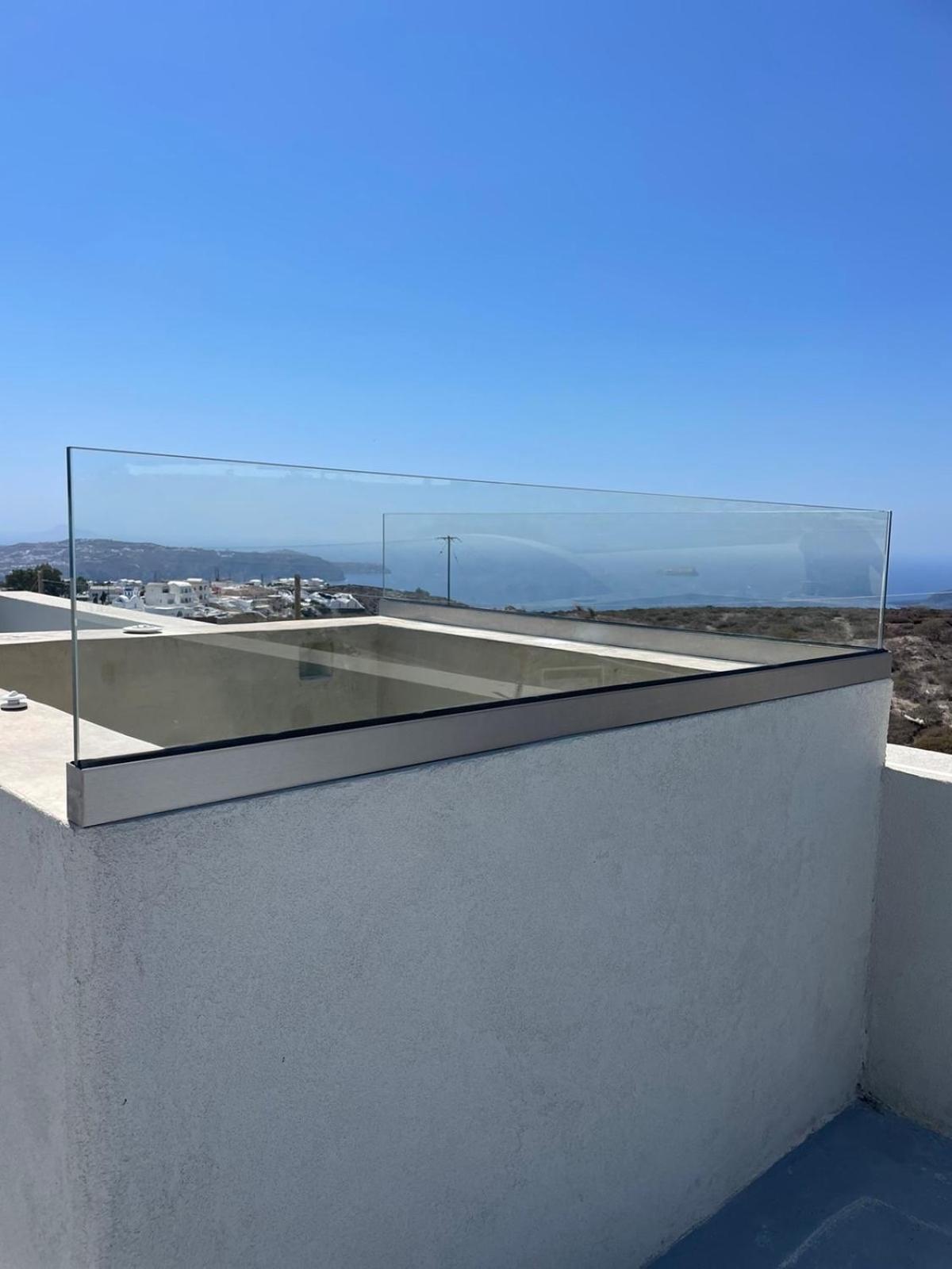 Lejardin Suites Santorini Pýrgos Buitenkant foto